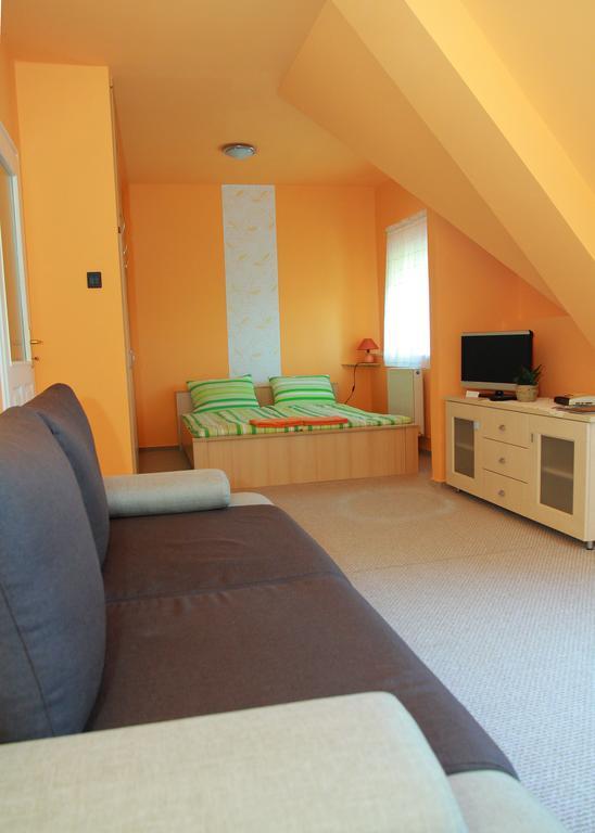 Bors Apartman Szeged Ngoại thất bức ảnh